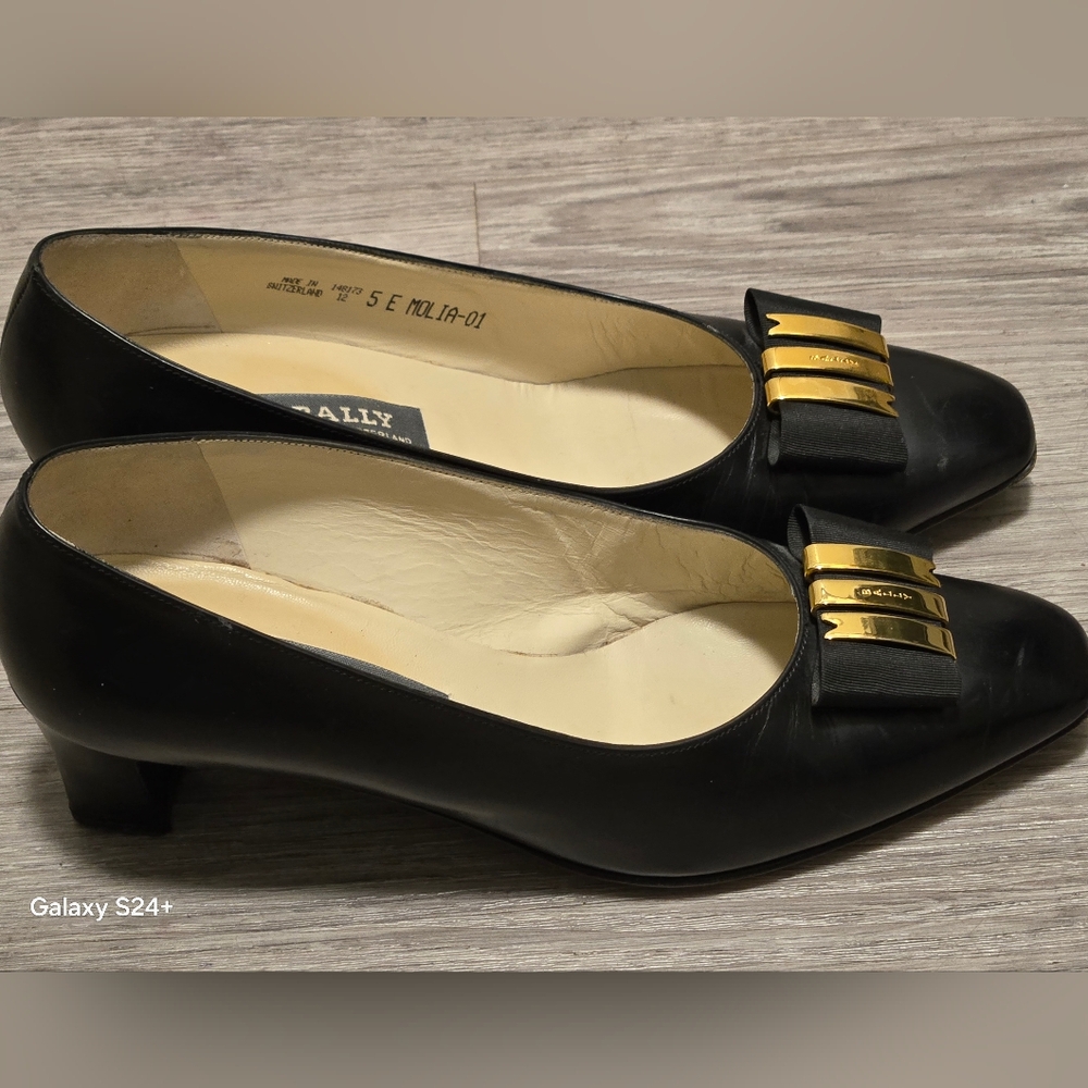 Chaussures escarpins classiques BALLY MOLIA Suisse cuir d'agneau noir femme 7
